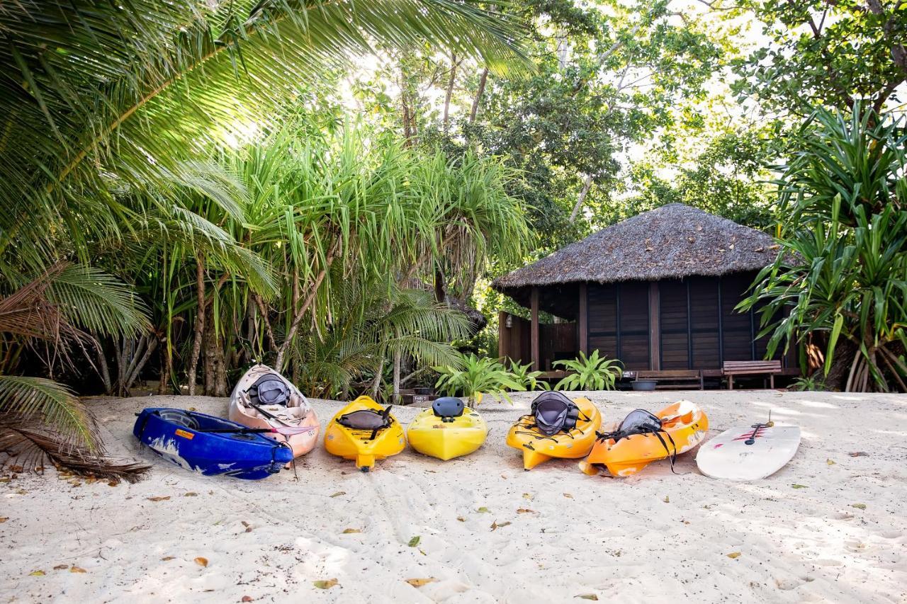 Barrier Beach Resort Luganville Exterior foto