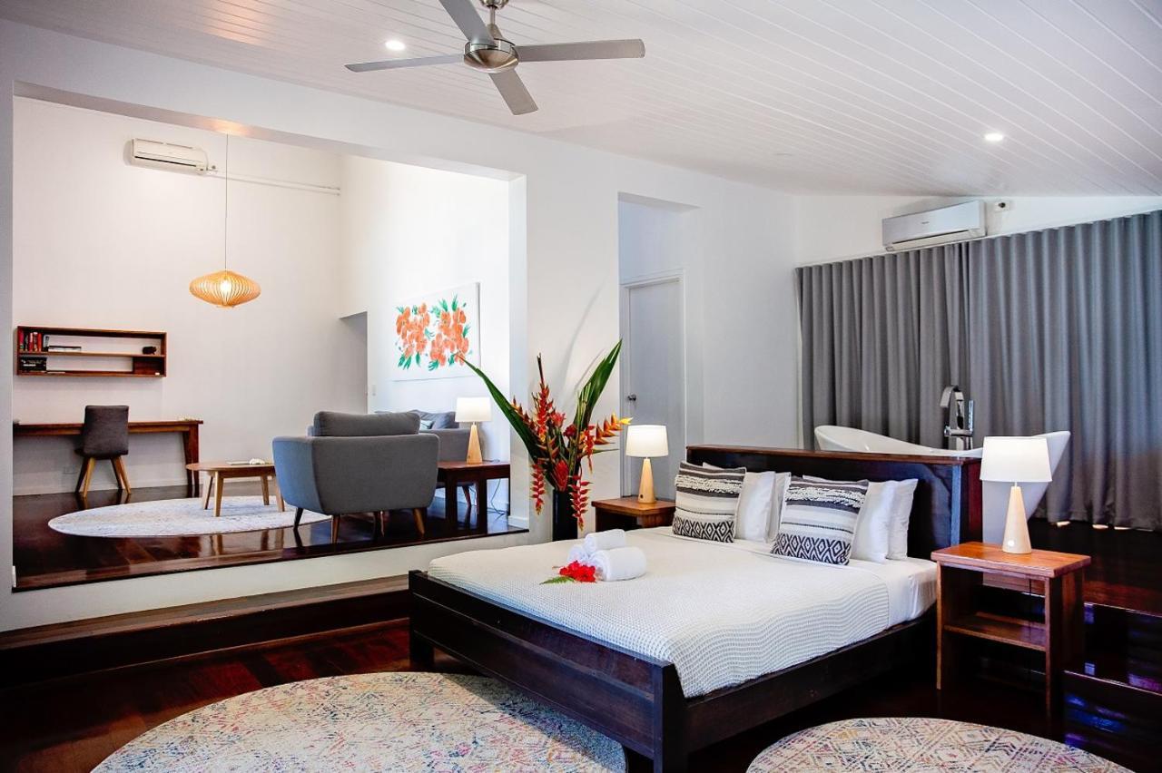 Barrier Beach Resort Luganville Exterior foto